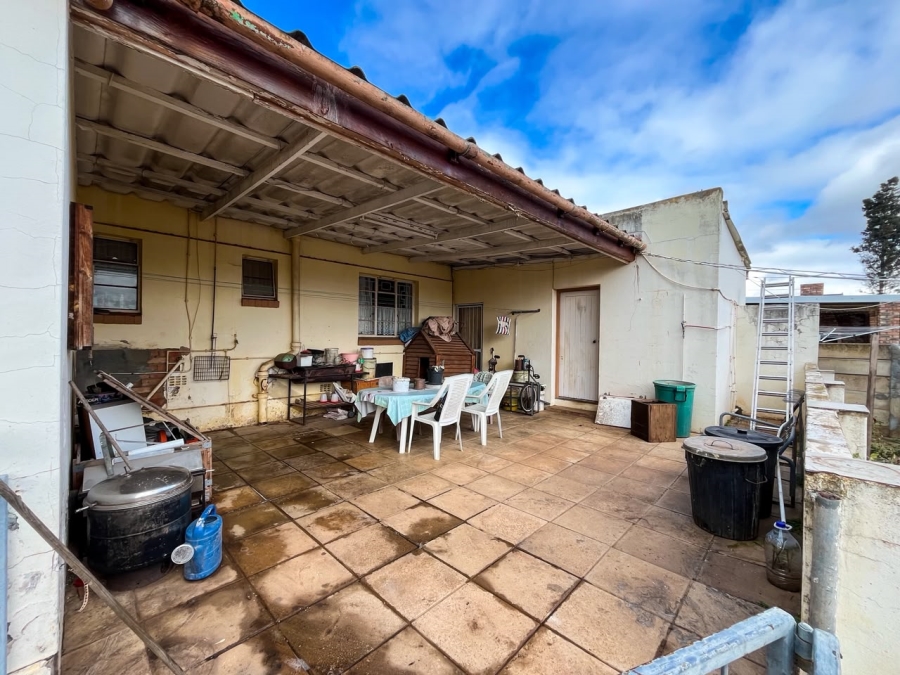 4 Bedroom Property for Sale in Bothasrus Eastern Cape